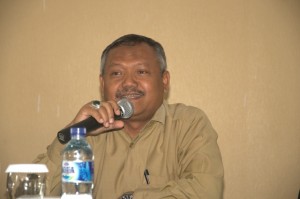 Drs.H. Akso, M.Pd Kabiro baru IAIN, beliau mantan Ketua Irwil IV di Itjen Kemenag RI Jakarta.