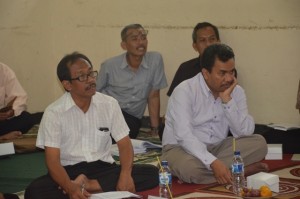 Dekan FITK Dr. Ilman Nafi'a, M. Ag, Warek II FITK Dr. H. Suklani, M. Pd beserta Ketua Jurusan PAI Dr. H. Sutejo, M. Ag hadir pada acara Workshop.