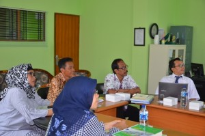 Wadek, Kabag dan Kasubbag Fakultas ITK acara Visitasi dan Akreditasi Jurusan PGMI.