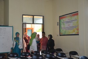 Tim Assesor BAN-PT berdialog dengan pengelola Pusat Pengembangan Tilawatil Qur'an (PPTQ) sebagai salah satu program unggulan yang dimiliki oleh IAIN Syekh Nurjati Cirebon.
