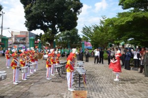 Marching Band anak-anak SDIT Aklama sabila dalam acara Opening Ceremony GBA HMJ PBA Fakultas ITK Tahun 2016.