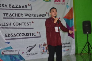 Faisal Ibnu Affan sebagai penanggungjawab kegiatan Everlasting 2016 Se-Wilayah III Cirebon EDSA FITK.