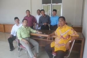 Panitia Workshop Metode Praktis Membaca Kitab Turos bagi Mahasiswa FSEI Iain Syekh Nurjati Cirebon Tahun 2016.