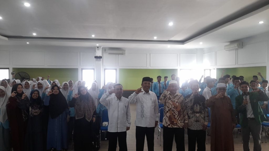 “Kunjungan Inspiratif Siswa Madrasah Aliyah TEI Multazam ke IAIN Cirebon: Menggapai Cita-cita dalam Pendidikan Keagamaan”